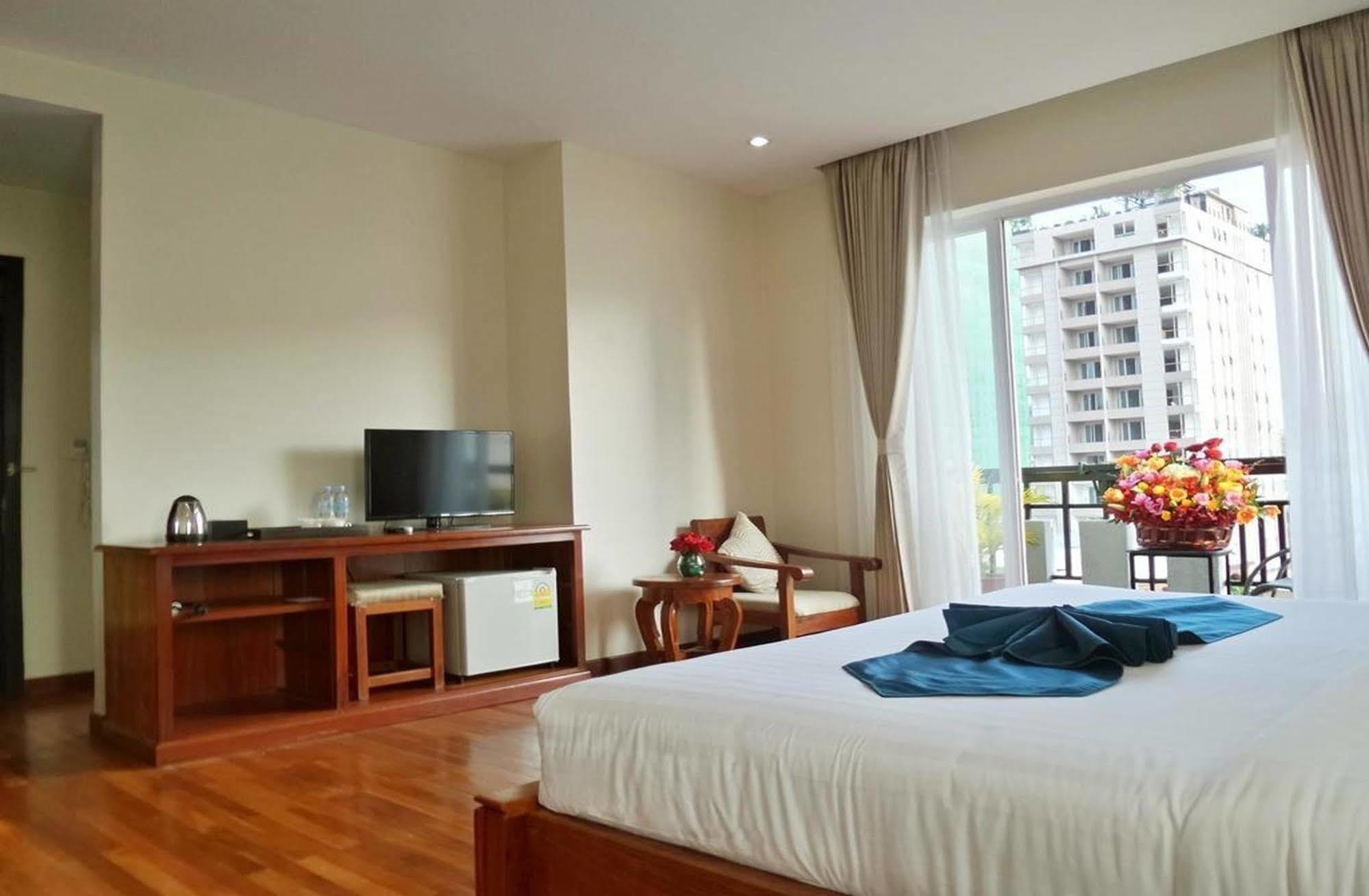 Best May Hotel Phnom Penh Exterior foto
