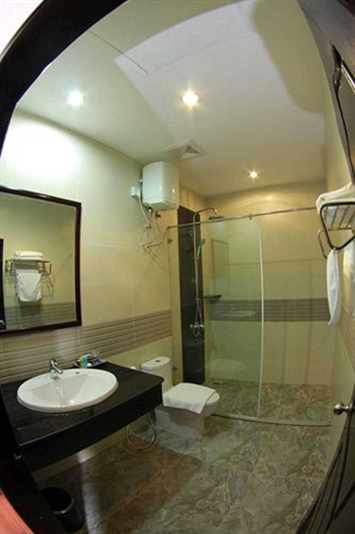Best May Hotel Phnom Penh Exterior foto