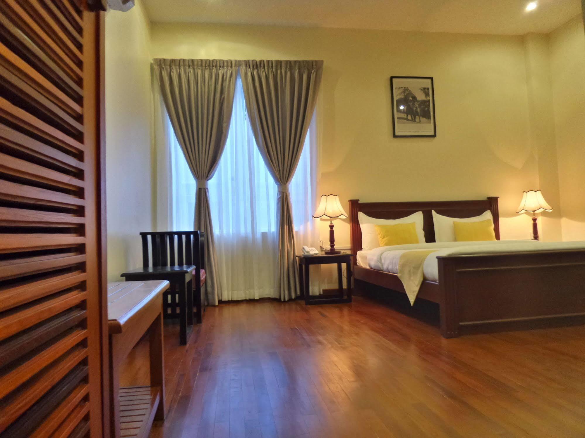 Best May Hotel Phnom Penh Exterior foto