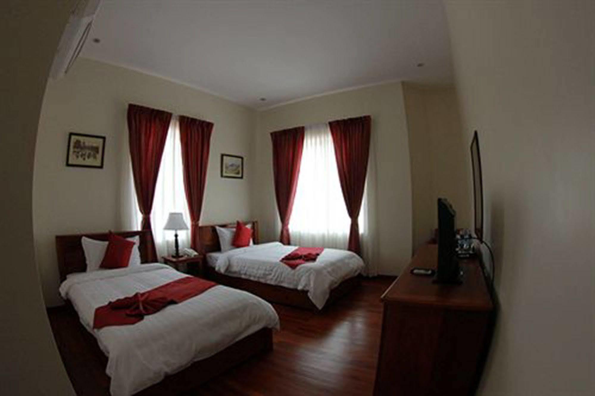 Best May Hotel Phnom Penh Exterior foto