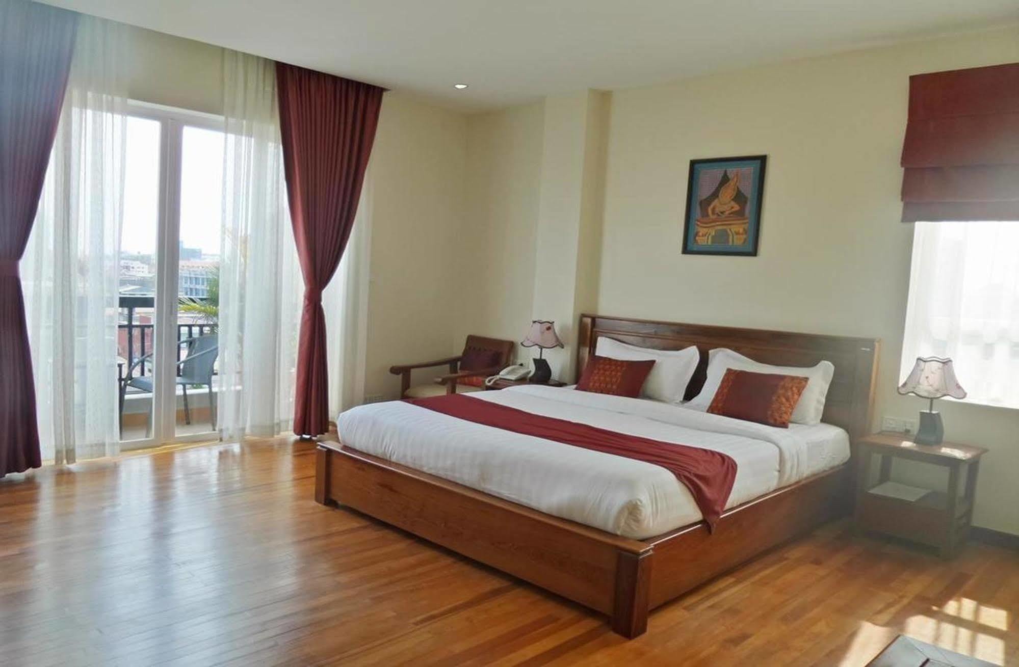Best May Hotel Phnom Penh Exterior foto